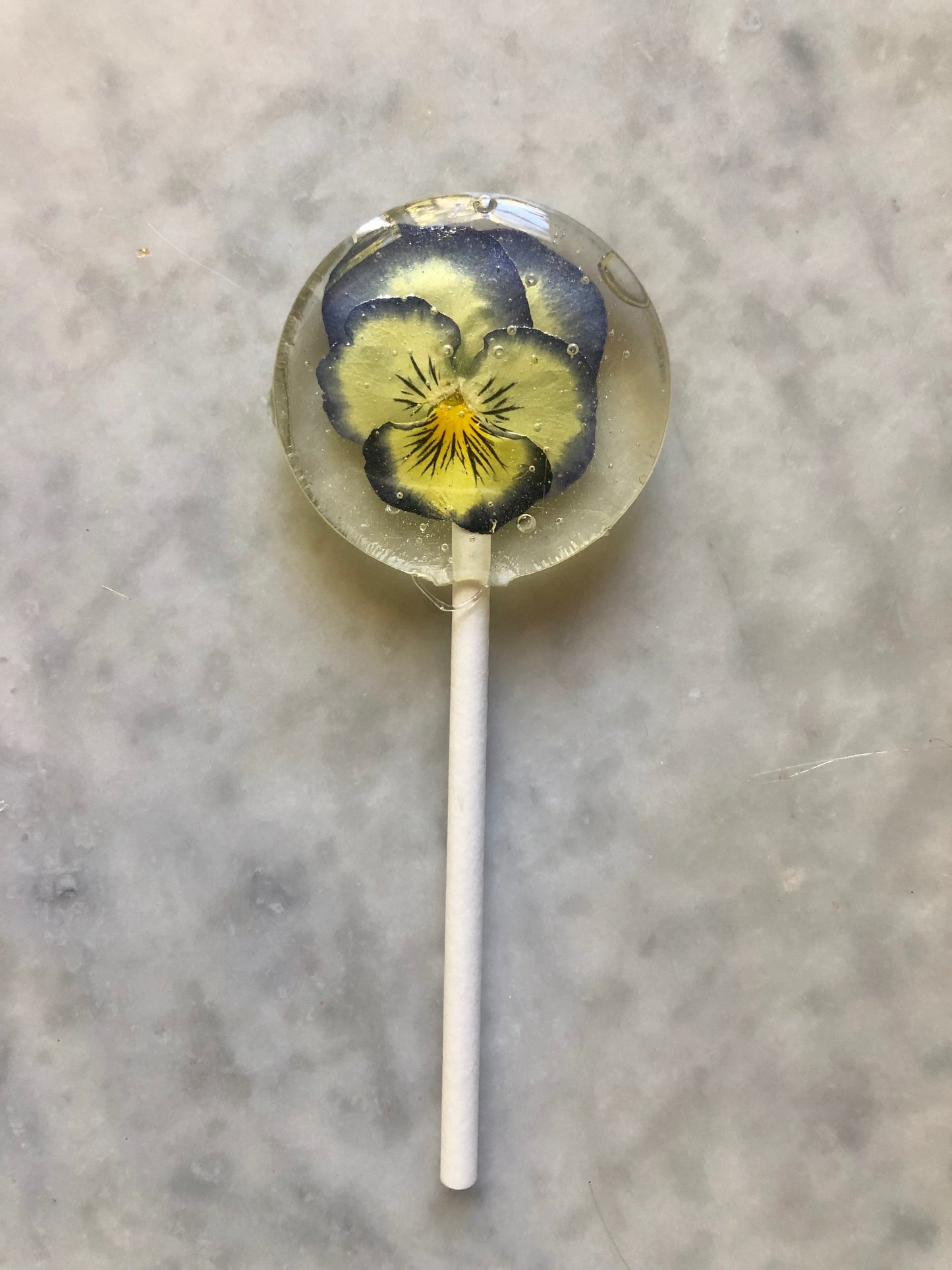 Rose & Viola Lollipop